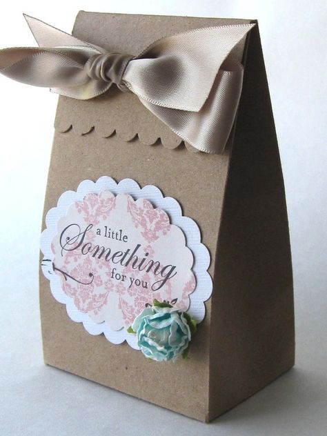 Paper bag Favors Diy, Brown Paper Bag, Party Favor Boxes, Wedding Favor Boxes, Brown Bag, Wedding Party Favors, Brown Paper, Birthday Party Favors, Wedding Favours