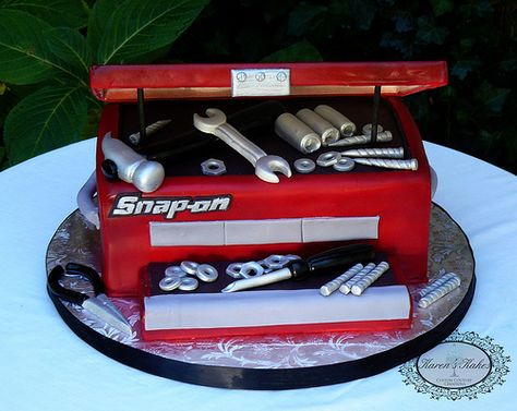 Grooms cake - "Snap On Tools" Toolbox Snap On Cake, Tools Themed Cake, Tools Cake For Men, Tools Birthday Cake For Men, Snap On Tool Box Cake, Toolbox Cake, Cake Snap, Boys Snap, Grooms Cake Ideas