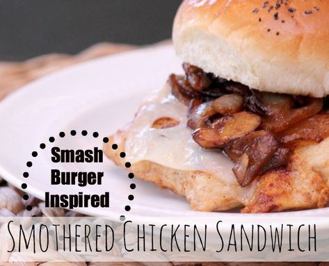 Philly Sandwich, Chicken Hamburger, Burger Chicken, Smash Burger Recipe, Chicken Philly, Chicken Sandwich Recipe, Passionate Penny Pincher, Fall Menu, Smothered Chicken