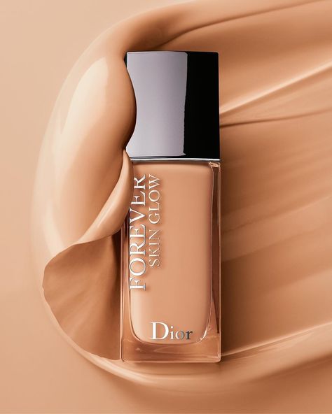 Dior Forever Skin Glow, Dior Foundation, Forever Foundation, Dior Forever, Glow Foundation, Dior Makeup, Skin Glow, Beauty Shots, Summer Glow