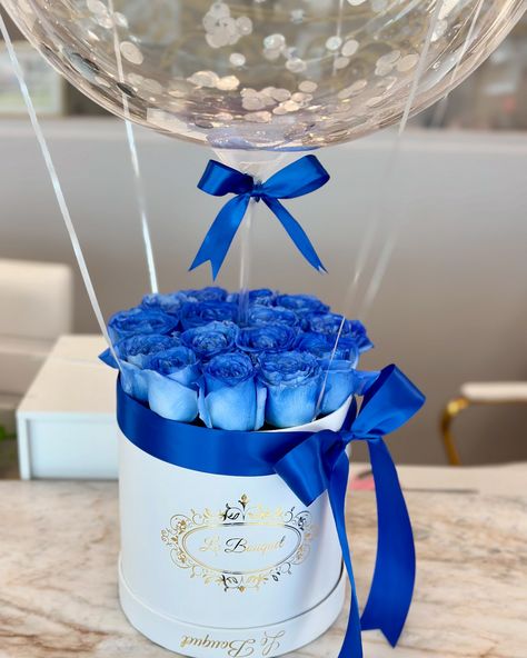 “COME FLY WITH ME” - stunning flower arrangement that resembles hot air balloon 💙 *available with roses or mixed flowers 👉🏼 Personalize oversized confetti balloon for a personal touch ✍️ ‼️We are open 7 days a week 🌹Impressive white glove delivery 🌹Same day delivery available 💐 Le Bouquet Fleurs Orlando, FL 📍2507 Edgewater Drive, 32804 📞 call 321.251.1833 📲 text 407.986.1049 Balloon Arrangement, Mixed Flowers, Fly With Me, Balloon Arrangements, Come Fly With Me, Confetti Balloons, Orlando Fl, Flower Arrangement, Hot Air Balloon