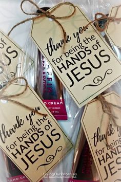 Mass Gift Ideas, Bible School Teacher Gifts, Appreciation Ideas For Coworkers, Ministry Gifts Volunteer Appreciation, Lds Thank You Gifts, Thank You Gifts For Pastors, Small Encouragement Gifts, Gift Baskets For Missionaries, Thank You Gifts For Volunteers Church