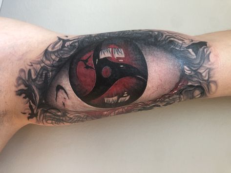 Tattoo, Mangekyo Sharingan, Uchiha Itachi, Naruto Sasuke Mangekyou Sharingan Tattoo, Uchiha Tattoo Designs, Mangekyou Sharingan Tattoo, Sasuke Mangekyou Sharingan, Sharingan Tattoo, Uchiha Tattoo, Sasuke Mangekyou, Itachi Eyes, Itachi Naruto