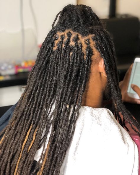 🌱 - #locs #growth #newgrowth #locmaintenance #interlocks #menslocs #menslocstyles #interlocking #sandiegolocs #sdlocs #chulavistalocs… Large Interlock Locs, Interlocked Locs, Locs Growth, Interlocking Locs, Loc Retwist, Chula Vista, Hair Crush, Loc Styles, New Growth