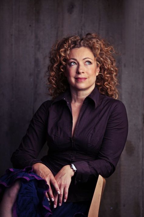 Alex The Great, Female Celebrity Crush, Doctor Who Companions, Alex Kingston, Discovery Of Witches, 11th Doctor, A Discovery Of Witches, River Song, Black Outfits