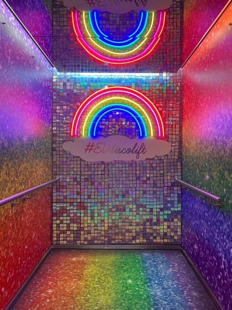 Rainbow Set Design, Retail Photo Op Wall, Event Selfie Wall, Neon Elevator, Instagrammable Walls Interior, Selfie Wall Ideas, Silver Shimmer Wall, Shimmer Wall Panels, Photo Booth Design