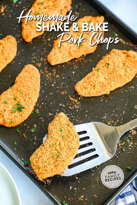 Homemade Shake n Bake is SO good! These crispy, breaded shake and bake boneless pork chops are a family dinner hit with kids and adults. It’s a simple, easy clean up meal that delivers juicy, crisp pork to the table in just 15 minutes. An easy mixture of spices, herbs, oil, and breadcrumbs are tossed with pork before being cooked in one of three easy methods. Whether you choose to oven bake, pan fry, or air fry your shake and bake pork cutlets, they’re a perfect quick family dinner anytime. Homemade Shake N Bake, Baked Pork Cutlets, Shake And Bake Pork Chops, Bake Pork Chops, Shake And Bake Pork, Baked Boneless Pork Chops, Homemade Shake And Bake, Leftover Pork Chops, Creamy Pasta Bake