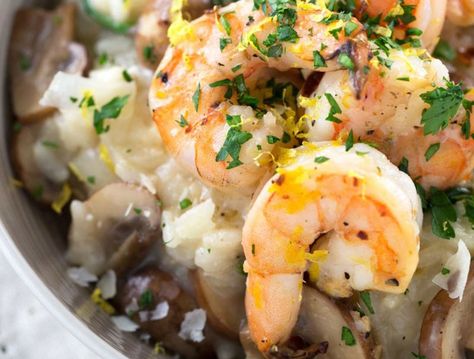 Recipe: How to Make Garlic Shrimp with Spinach and Mushroom Risotto Shrimp Mushroom, Shrimp Spinach, Shrimp Stuffed Mushrooms, Spinach Risotto, Shrimp Risotto, Spinach And Mushroom, Mushroom Risotto Recipes, Meatless Recipes, Risotto Recipe