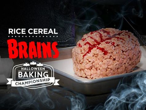 Learn how to make these spooky brain treats, and tune in to Food Network's Halloween Baking Championship starting on Monday October 5 at 9|8 c for more ghoulish baking ideas. Halloween Themed Drinks, Tortilla Soup Easy, Halloween Dip, Chicken Pumpkin, Easy Rice, Maple Pumpkin, Halloween Party Ideas, Cereal Treats, Fall Stuff