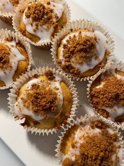 #muffins #fall #autumn #fall season #aesthetic Pumpkin Muffins Aesthetic, Autumn Baking Aesthetic, Pumpkin Muffin Aesthetic, Autumn Muffins, Muffin Aesthetic, Fall Baking Aesthetic, Fall Season Aesthetic, Muffins Aesthetic, Bake Ideas