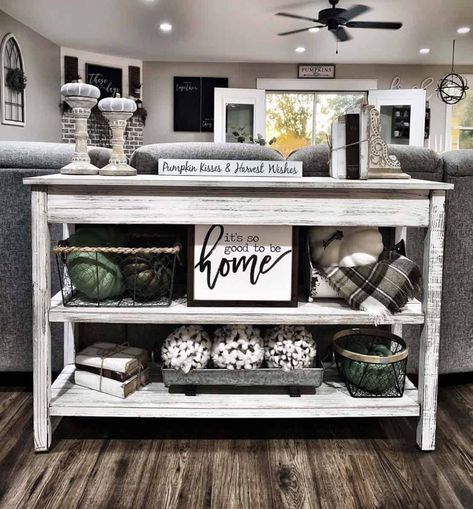 Living Room Decor Neutral, Fall Living Room, Farmhouse Fall Decor, Farmhouse Decor Living Room, Cozy Decor, Farmhouse Fall, Decor Fall, A Living Room, Farmhouse Living