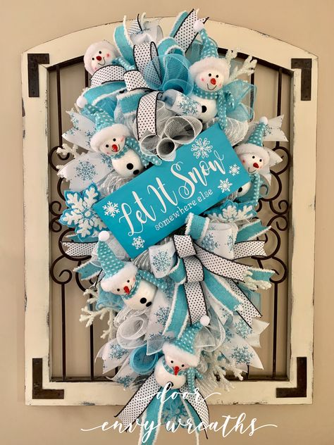 Winter Mesh Wreaths, Winter Wonderland Wreath Ideas, Snow Deco Mesh Wreath, January Wreaths, January Wreath Ideas, Winter Mesh Wreath, Snow Theme Wreath, Winter Wonderland Wreath, Snowman Swag Wreath