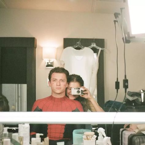 Tom Holland Birthday, Fotos Hd 4k, Tom Holland Zendaya, Mary Jane Watson, I Love Cinema, Tom Holland Spiderman, Birthday Posts, Zendaya Coleman, Mia 3