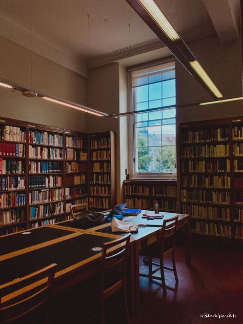 UCL Main Library Ucl London, 2024 Manifestations, Campus Aesthetic, Fujifilm Xt20, 2023 Manifestation, This Is My Life, The Best Is Yet To Come, Manifestation Board, London Life