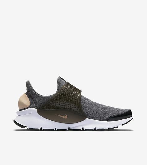 WMNS SOCK DART Sport Shoes Design, Nike Sock Dart, Latest Sneakers, Nike Just Do It, Puma Fierce Sneaker, Peak Performance, Dart, Air Max Sneakers, Just Do It