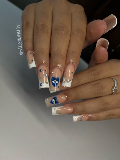 Cute evil eye nail inspo by @nailsbymaria.ldn on instagram🥰 #evileyenails #acrylicnailsideas Evil Eye Nails Coffin, Simple Girly Nails, Eye Nails Acrylic, Evil Eye Nail, Cute Evil, Bow Nail Designs, Evil Eye Nails, Bow Nail, Girly Acrylic