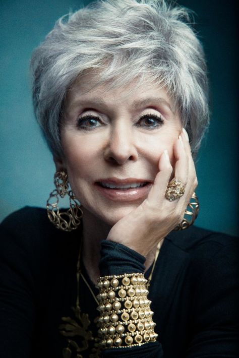 Rita Moreno Hair, Best Hair Straightener, Rita Moreno, Haircut Inspiration, Stylish Haircuts, Modern Hairstyles, Aging Gracefully, Shoulder Length Hair, Grey Hair