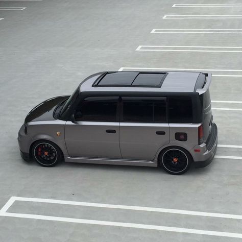 Roof! Scion Xb Custom, Honda Civic Si Hatchback, Toyota Scion Xb, Nissan Cube, Bmw Wagon, Scion Xb, Chevy Express, Toasters, Honda Element