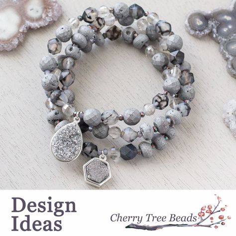 Crystal Bead Jewelry, Gray Jewelry, Bracelets Design, Bracelet Love, Bracelet Display, Feather Jewelry, Expensive Jewelry, Agate Bracelet, Handmade Jewelry Diy