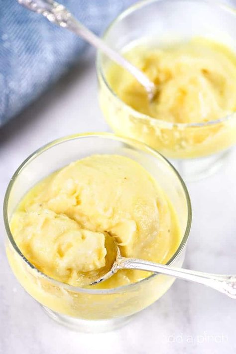 Pineapple Sorbet Recipe, Pineapple Sorbet, Sorbet Is, Butter Pecan Ice Cream, Sorbet Recipe, Vanilla Ice Cream Recipe, Easy Gluten Free Desserts, Homemade Snickers, Pecan Ice Cream