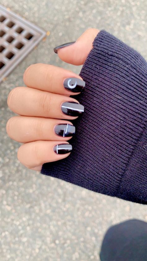 Crescent moon, minimalist nail design Moon Design On Nails, Crescent Moon Nail Art, Short Moon Nails, Crescent Moon Nail Design, Nails With Moon Design, Moon Nail Ideas, Crescent Moon Nails, Moon Nails Design, Minimalist Nail Design