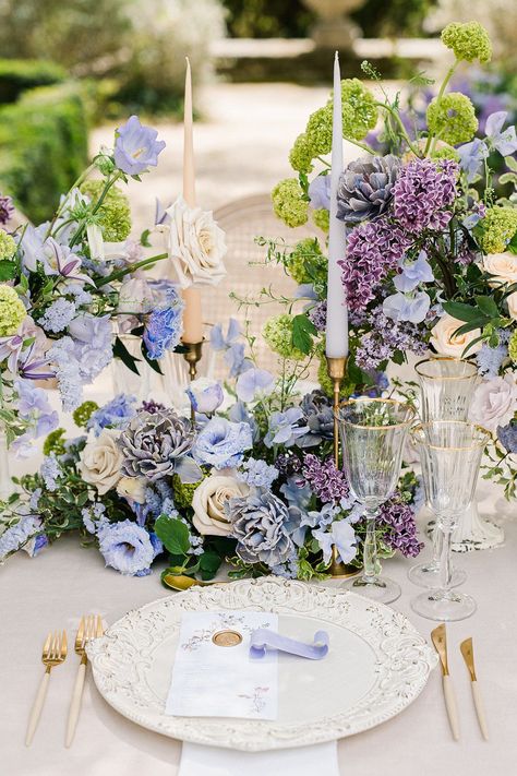 Blue And Purple Wedding Florals, Lilac Wedding Dress, Roman Garden, French Country Wedding, Smith Wedding, Provence Wedding, Garden Wedding Reception, Lilac Wedding, Spring Wedding Inspiration