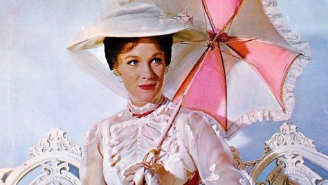 Julie Andrews receives Lifetime Achievement Award at Venice Film Festival Mary Poppins Poster, Julie Andrews Mary Poppins, Mary Poppins Jolly Holiday, Mary Poppins 1964, Mary Poppins Party, Practically Perfect In Every Way, Disney Film, Film Disney, Jolly Holiday