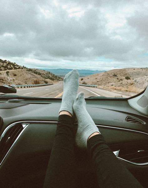 Road Trip France, Shotting Photo, Road Trippin, Life Improvement, Foto Pose, Travel Goals, Adventure Awaits, Travel Aesthetic, Nature Pictures