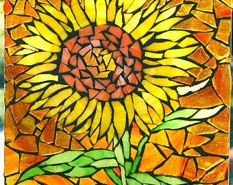 Mosaic Sea, Sunflower Mosaic, Georgia O Keefe, Glass Sunflower, Mosaic Art Diy, Jellyfish Art, Diy Mosaic, Mosaic Art Projects, Bottle Diy