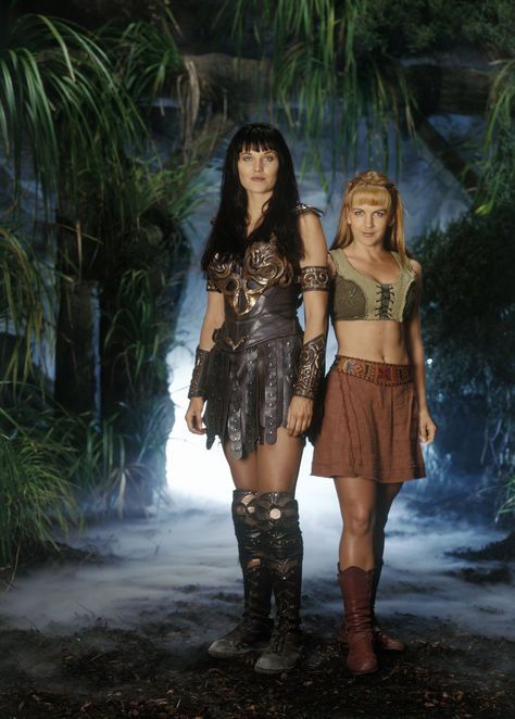 Xena Warrior Princess Renée O'connor, Lucy Lawless, Xena Warrior Princess, Xena Warrior, Septième Art, Princess Photo, Warrior Girl, Warrior Princess, The Twilight Saga