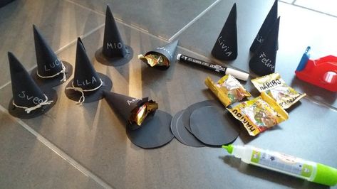 Hexen-/Zauberparty Sleepover Party Favors, Sleepover Party Games, Teen Party Games, Shopkins Party, Sleepover Birthday Parties, Magic Party, Anniversaire Harry Potter, Halloween Games For Kids, Fun Sleepover Ideas