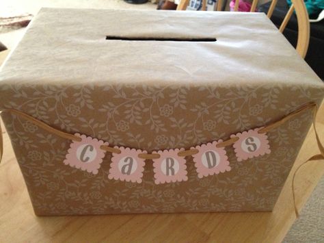 I made this gift card box for a baby shower using my #cricut. mini banner sign. Baby Shower Card Box Ideas, Farewell Cupcakes, Baby Shower Card Box Diy, Baby Shower Card Holder, Baby Shower Card Message, Card Box Ideas, Baby Shower Card Box, Diy Card Box, Baby Shower Cake Table