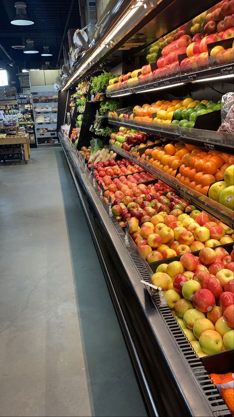 Super Market Snap, Grocery Snapchat Story, Grocery Snap, Supermarket Snap, Super Market Aesthetic, Fruit Supermarket, Supermarket Photo, Groceries Aesthetic, Aesthetic Supermarket