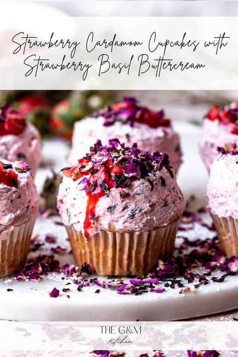 Basil Buttercream, Cardamom Cupcakes, Strawberry Basil, Summer Baking, Recipe Breakfast, Strawberry Cupcakes, Cupcake Recipe, Cupcakes Recipe, Fresh Strawberries