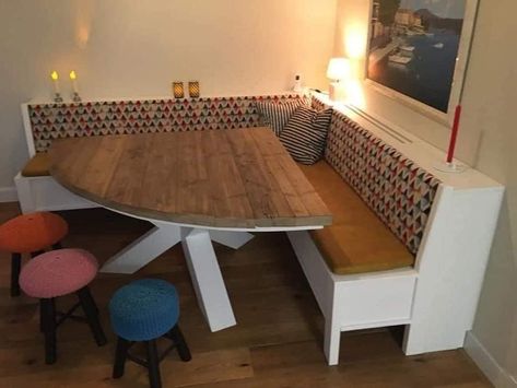 Corner Nook Table, Kitchen Corner Table, Corner Dining Nook, Corner Kitchen Table, Corner Dining Table, Booth Seating In Kitchen, Simple Dining Room, Dining Room Nook, Banquette Seating In Kitchen