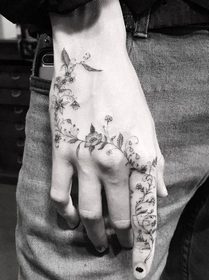 Tattoo Artist- Kookmin - Fifth ink - Page 6 - Wattpad Mustache Tattoo On Finger, Elephant Finger Tattoo, La Tattoo, Finger Tattoo For Women, Hand And Finger Tattoos, Cute Hand Tattoos, Wild Tattoo, Tattoo Zeichnungen, Best Tattoos For Women