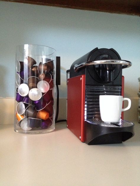 Nespresso coffee and simple glass capsule container Coffee Station Ideas Kitchen, Nespresso Coffee Station, Nespresso Coffee Station Ideas, Coffee Capsules Storage, Nespresso Coffee Bar Ideas, Nespresso Coffee Bar, Coffee Storage Containers, Espresso Pods, Coffee Bar Station