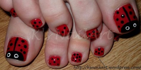 ladybug-toenails | K's NailArt Summer Toes, Toe Nail Designs, Toe Nail Art, Toe Designs, Toe Nails, Girly Things, Pretty Nails, Cute Nails, Hair And Nails