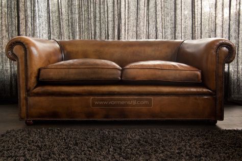 Geweldige Chesterfield bank zonder knopen in het dikste gewaxed zadelleer Chesterfield Bank, Eos, Couch, Sofa, Van, Furniture, Home Decor, Home Décor