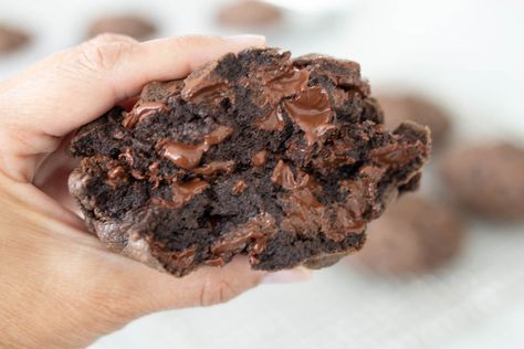 Levain Bakery Dark Chocolate Chocolate Chip Cookie | A Bountiful Kitchen Chocolate Chocolate Chip Cookies, A Bountiful Kitchen, Bountiful Kitchen, Cooking Desserts, Awesome Desserts, Popular Cookies, Levain Bakery, Dark Chocolate Cookies, Double Chocolate Chip Cookies