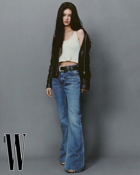 NewJeans' Danielle displays her stunning beauty with Celine for 'W Korea' Korean Photoshoot, Tomboy Look, W Korea, Photographer Branding, 가을 패션, Girl Next Door, Couture Collection, Outfits Casuales, Fashion Photographer