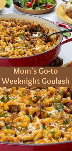 Mom's Go-To Weeknight Goulash is super easy and budget-friendly, making it a great weeknight dinner recipe! This family-friendly dinner is made with ground beef, elbow macaroni, a couple of veggies and your family's favorite spaghetti sauce. Everything cooks together in one skillet, and, right before it's served, it's topped with some yummy cheese. The results are delicious! Resep Pasta, Goulash Recipes, Family Friendly Dinners, One Skillet, Elbow Macaroni, Weeknight Dinner Recipe, Goulash, Spaghetti Sauce, Beef Dishes