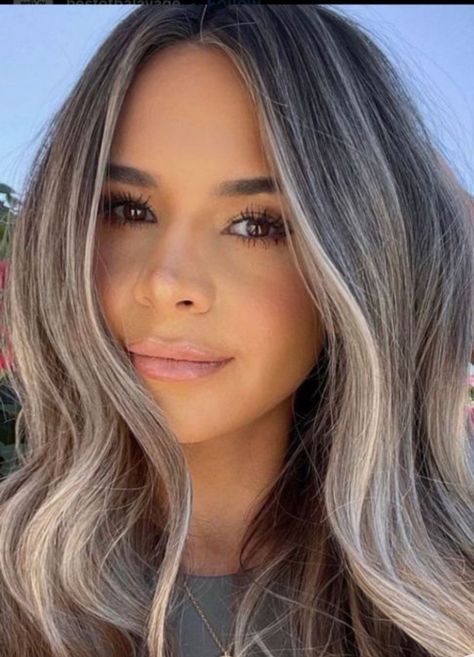 Ash Blonde Hair 2023, Dimensional Grey Blending, Short Light Hair Color Ideas, Backwards Balayage Blonde Hair, Bayalage Grey Hair, Bayalage To Blend Gray Hair, Grey Blending Highlights Light Brown, Demi Gray Blending Brunette, Short Ashy Brown Hair With Highlights