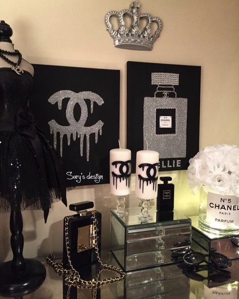 Chanel Room Decor, Chanel Bedroom Ideas, Chanel Bedroom, Chanel Room, Bedroom Makeover Diy, Glam Bedroom Decor, Chanel Decor, Mega Millions, Glamour Decor