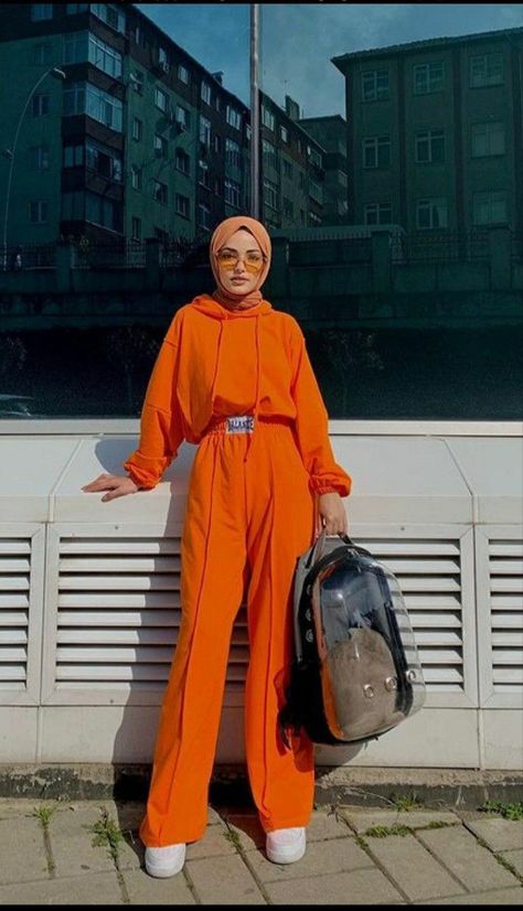 Business Casual Womens Fashion, Fashion Date Night, Fashion Airport, Country Outfit, Back To School Outfit, Iranian Women Fashion, Country Fashion Women, Fashion Festival, Hijabi Fashion Casual