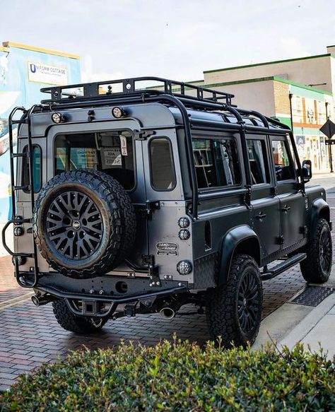 Landrover 110 Defender, Classic Land Rover Defender, Defender 130 Camper, Defender 110 Camper, Landrover Defender 90, Land Rover Defender Expedition, Landrover Defender 110, Classic Defender, Landrover Camper