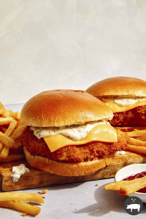 Fried Cod Sandwich, Mcdonalds Fish Sandwich Recipe, Filet O Fish Recipe, Fish Burger Recipe, Fish Fillet Sandwich, Filet O Fish, Seafood Night, Fish Sandwich Recipes, Mcdonalds Recipes