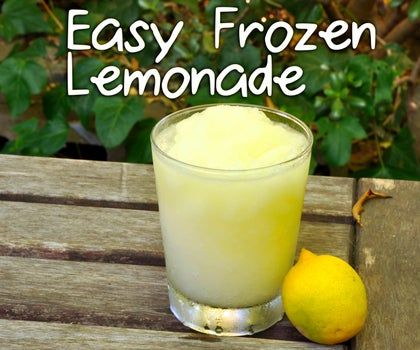 Lemonade Slushie Recipe, Frozen Lemonade Pie, Lemonade Slushie, Lemonade Slush, Easy Lemonade Recipe, Frozen Strawberry Lemonade, Lemonade Slushies, Kids Lemonade, Lemonade Stands