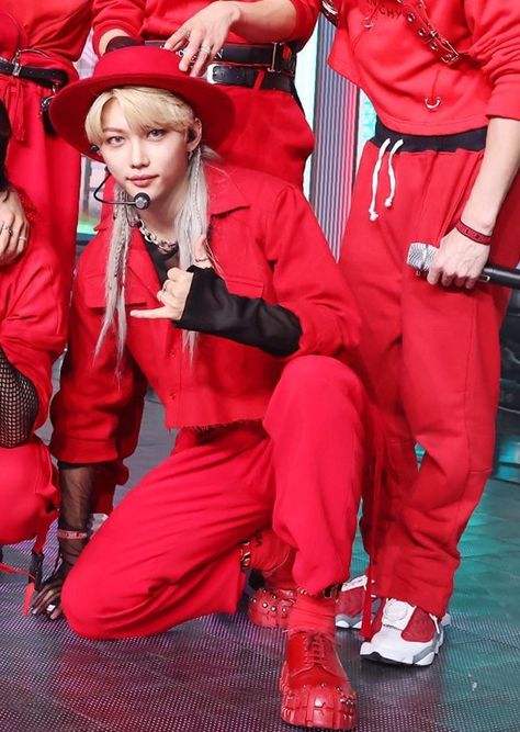 Thunderous Felix Outfit, Felix Thunderous Outfit, Felix Chicken, Felix Outfit, Felix Thunderous, Skz Outfits, Stray Kids Outfits, Concert Fits, Twitter Quotes Funny