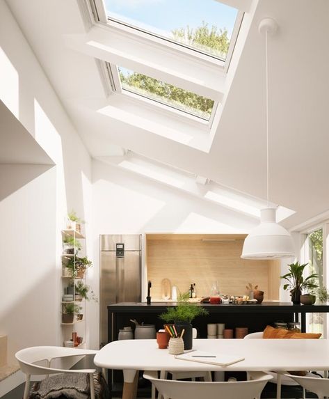 Single Storey Extension, Skylight Kitchen, Velux Windows, Roof Windows, Open Plan Kitchen Dining, Roof Extension, Interior Vintage, House Extension Design, Roof Window